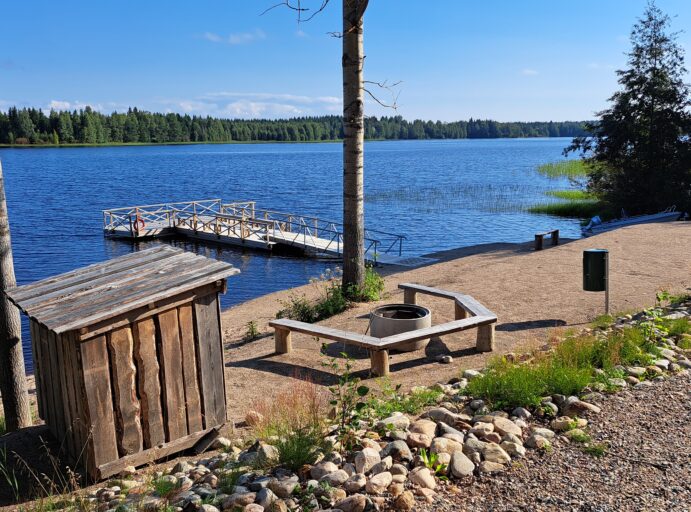 Tenetin rannan nuotiopaikka