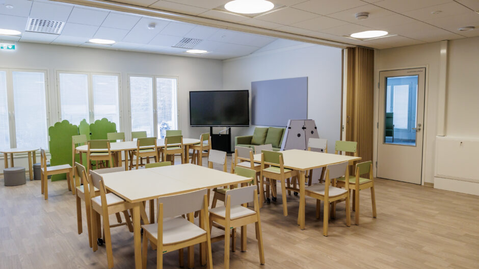 Kontinjoen päiväkodin sisätilat ovat viihtyisät ja nykyvaatimusten mukaiset.