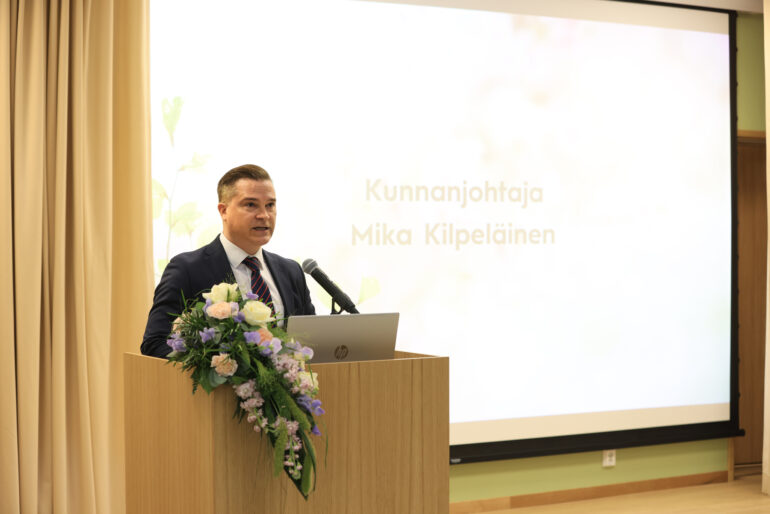 Kunnanjohtaja Mika Kilpeläinen