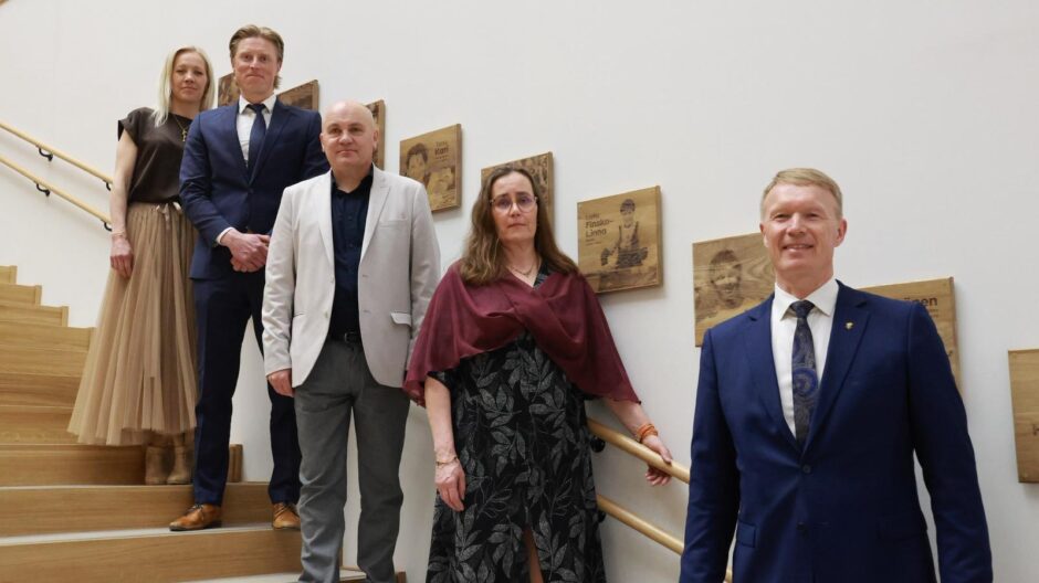 Hall of Fame urheilijat vasemmalta alken: Kaisa Mäkäräinen, Jani Komulainen, Janne Vuorinen, Laila Finska-Linna ja Tapio Korjus